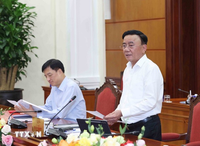 Thường trực Ban Bí thư Trần Cẩm Tú g