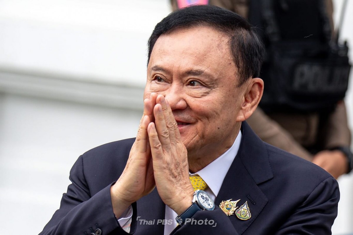 Ông Thaksin đến Tòa án Tối cao Thái Lan chờ phán quyết