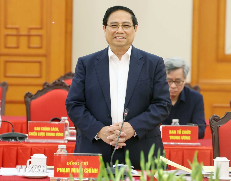 Phạm Minh Chính, Ủy viên Bộ Chính trị, Bí thư Đảng ủy Chính phủ, Thủ tướng Chính phủ phát biểu tại buổi làm việc của Bộ Chính trị với Ban Thường vụ Đảng ủy Chính phủ - Ảnh: TTXVN
