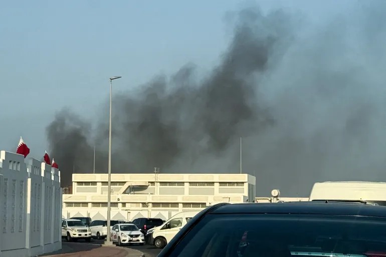 Khói bốc lên ở Doha, Qatar, ngày 9/9. Ảnh: Al Jazeera