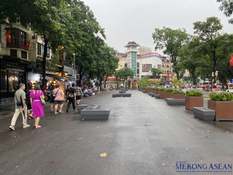 Diện mạo khoáng đạt của quảng trường Đông Kinh Nghĩa Thục sau cải tạo