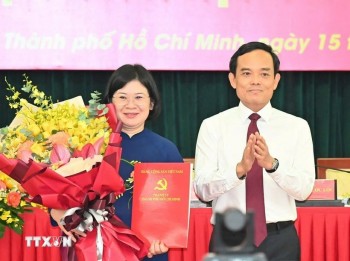 Bà Văn Thị Bạch Tuyết giữ chức Phó Bí thư Thành ủy TP HCM