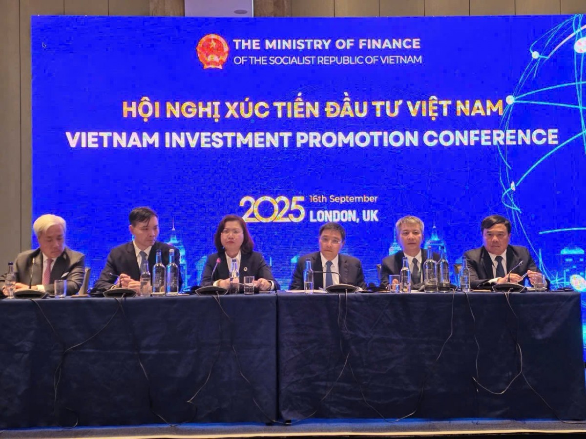 Bộ trưởng Tài chính: Việt Nam chú trọng thu hút vốn ngoại qua TTCK