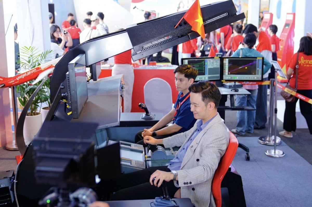 Vietjet khẳng định bản lĩnh hàng không thế hệ mới tại Triển lãm 80 năm