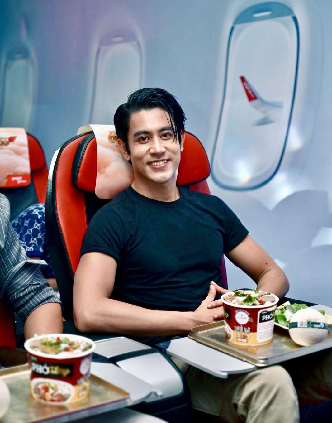 Vietjet khẳng định bản lĩnh hàng không thế hệ mới tại Triển lãm 80 năm