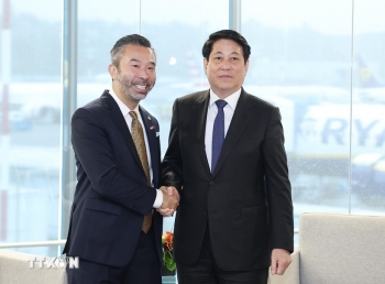 Chủ tịch nước Lương Cường bắt đầu các hoạt động song phương tại Mỹ