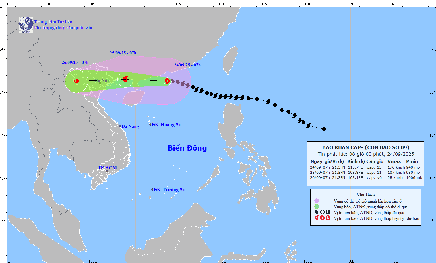 Bão Ragasa giảm xuống cấp 15, cách Móng Cái khoảng 620 km