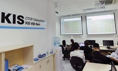 Thêm một công ty chứng khoán gia nhập đường đua tăng vốn