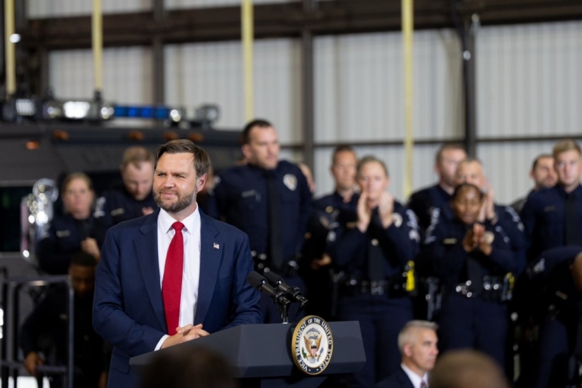 Phó Tổng thống Mỹ: Nga từ chối đề xuất gặp ba bên với Mỹ và Ukraine