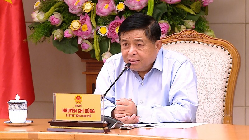 Tại cuộc họp với các Bộ, cơ quan, doanh nghiệp về tình hình triển khai 11 ngành công nghệ chiến lược diễn ra chiều 30/9