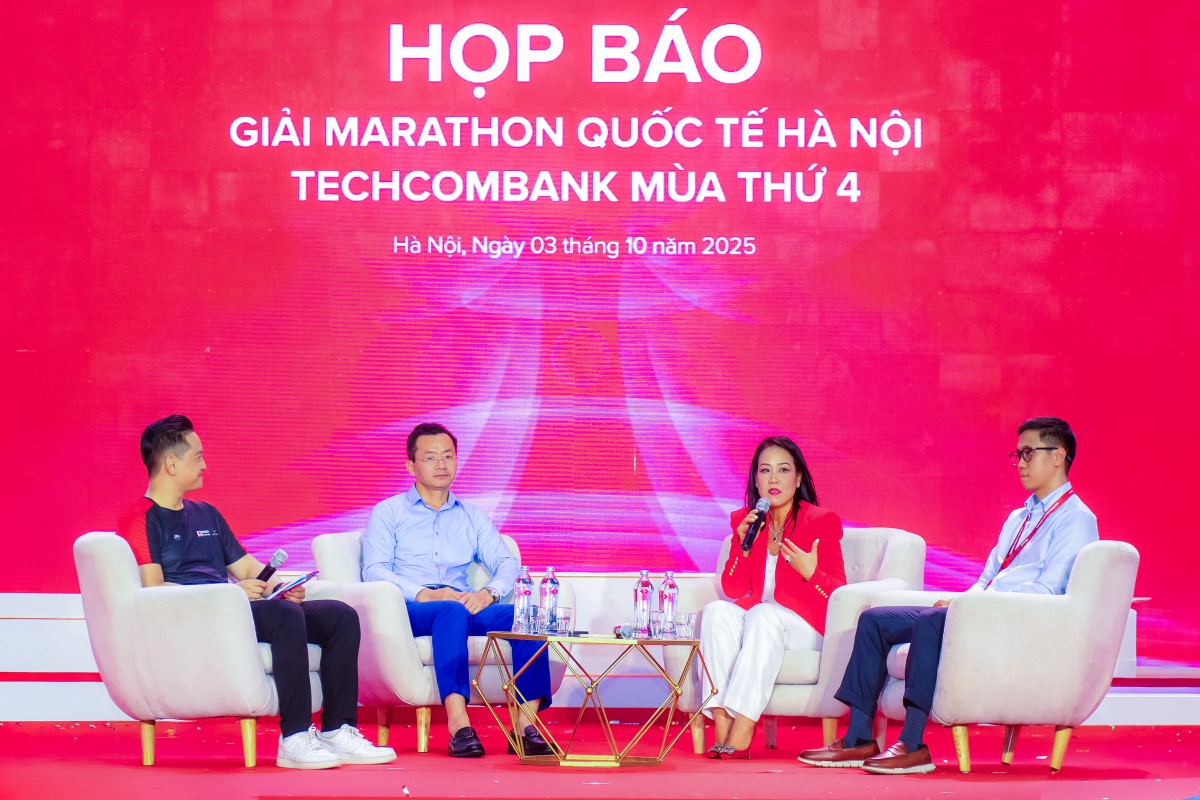 Khai mạc giải Marathon Quốc tế Hà Nội Techcombank mùa thứ 4