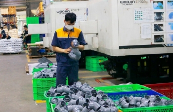 Tasco muốn 'thâu tóm' Nhựa Đồng Nai