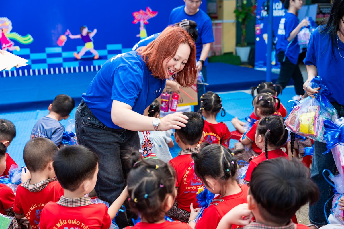 Vinamilk mang Tết Trung thu đến hơn 10.000 trẻ em trên cả nước