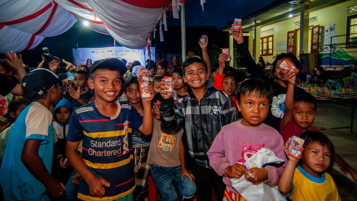 Vinamilk mang Tết Trung thu đến hơn 10.000 trẻ em trên cả nước