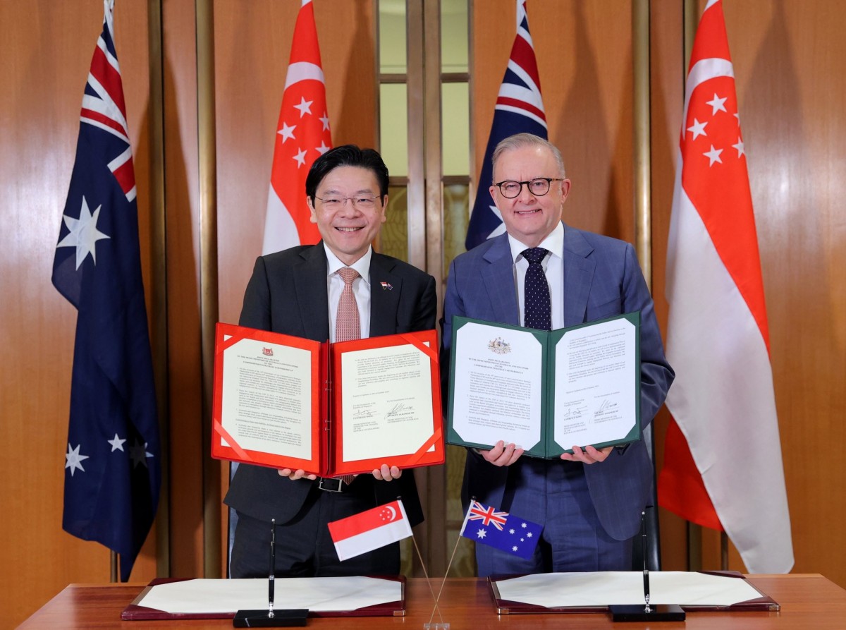 Thủ tướng Singapore Lawrence Wong và người đồng cấp Australia tại Canberra ngày 8/10. Ảnh: Facebook/@Lawrence Wong