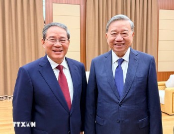 Tổng Bí thư gặp Thủ tướng Trung Quốc và Chủ tịch Đảng Nước Nga Thống nhất