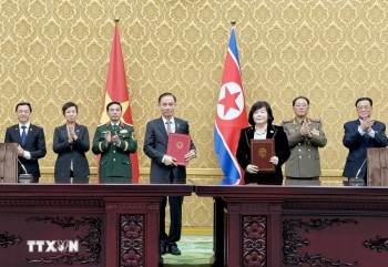 Việt Nam - Triều Tiên ký kết 5 văn kiện hợp tác