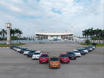 VinFast cán mốc kỷ lục 100.000 xe bán ra sau 3 quý đầu năm 2025