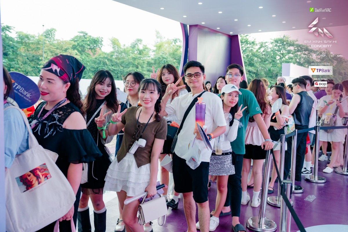 TPBank biến concert thành 'vũ trụ trải nghiệm số' khiến giới trẻ mê mẩn