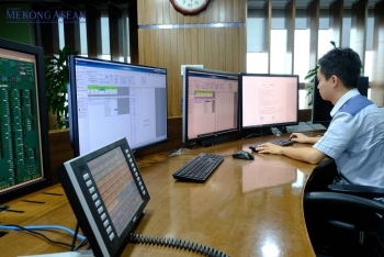 Chấm điểm hằng tháng với Bộ, ngành, địa phương về phát triển khoa học, công nghệ