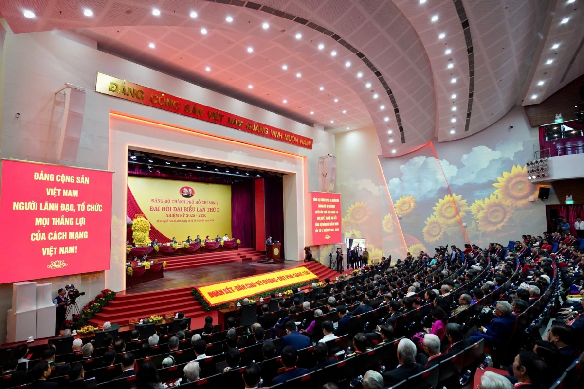 'Tạo khí thế, niềm tin và động lực cho sự phát triển của TP HCM giai đoạn mới'