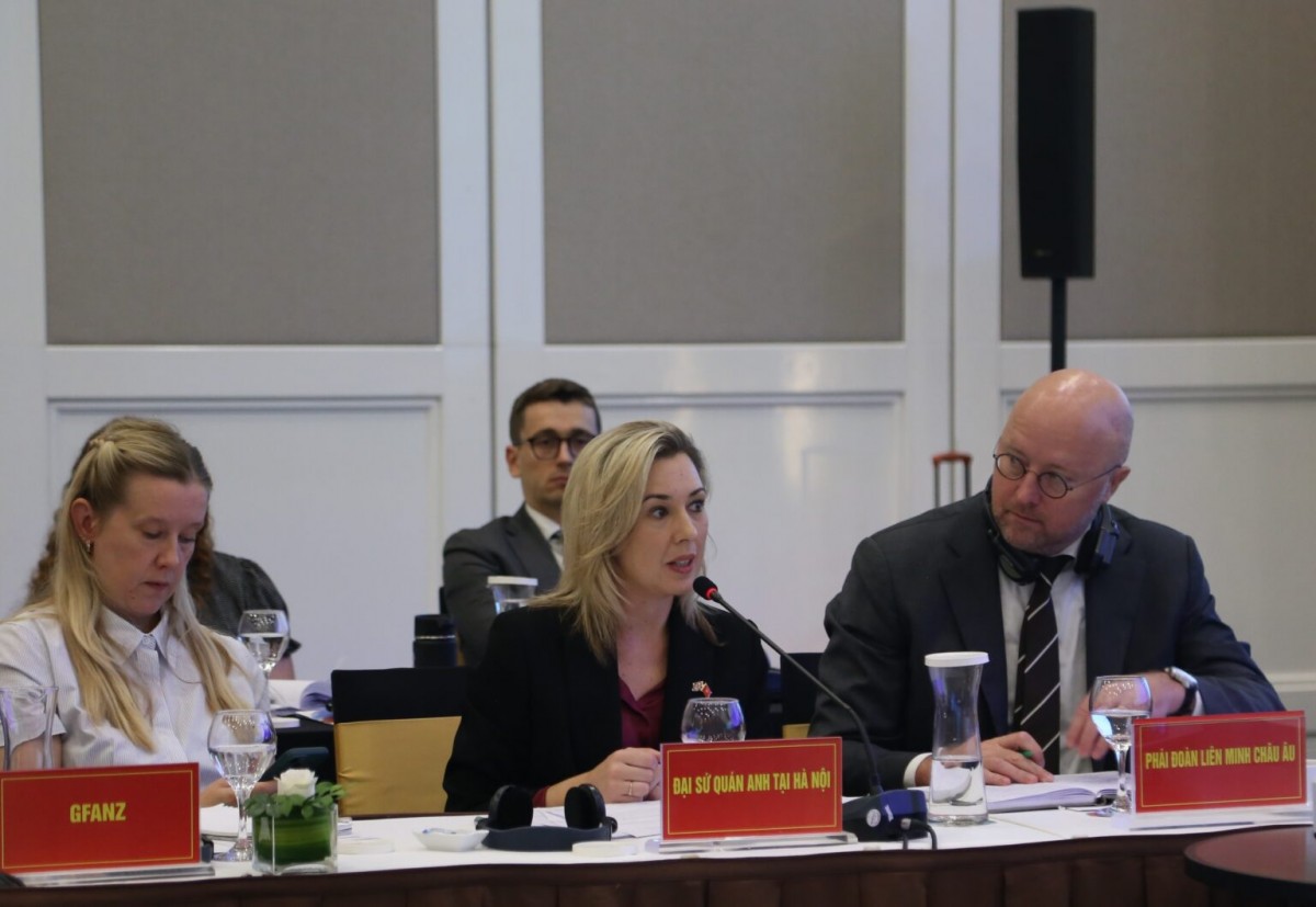 Cần tăng tốc huy động 10 tỷ USD cho chuyển đổi năng lượng công bằng