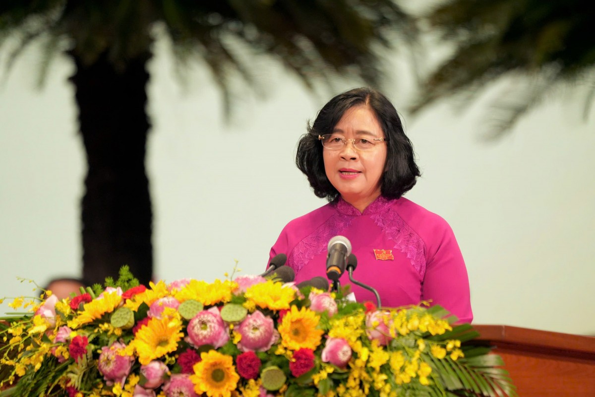 Đồng chí Bùi Thị Minh Hoài tiếp tục giữ chức Bí thư Thành ủy Hà Nội khóa XVIII.