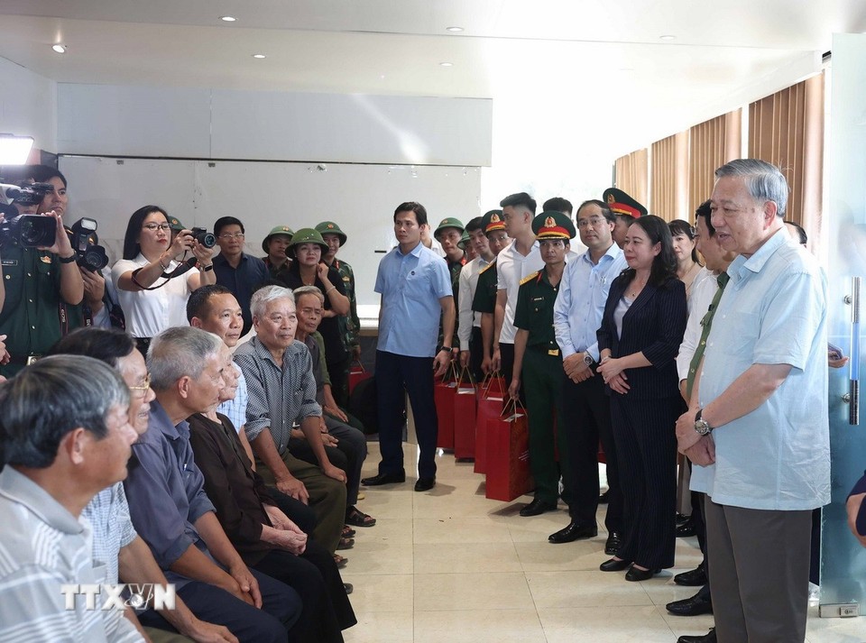 Tổng Bí thư kiểm tra công tác khắc phục hậu quả bão, lụt tại Thái Nguyên