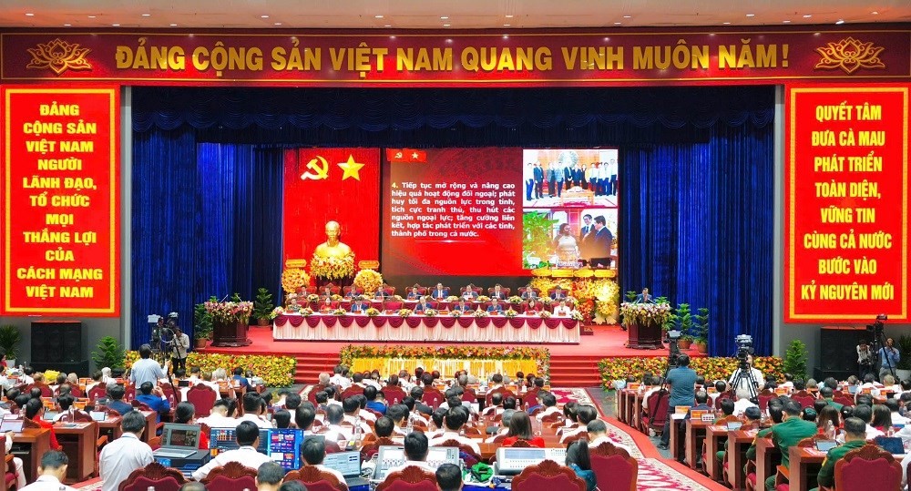 Khai mạc Đại hội Đảng bộ lần thứ I tỉnh Cà Mau