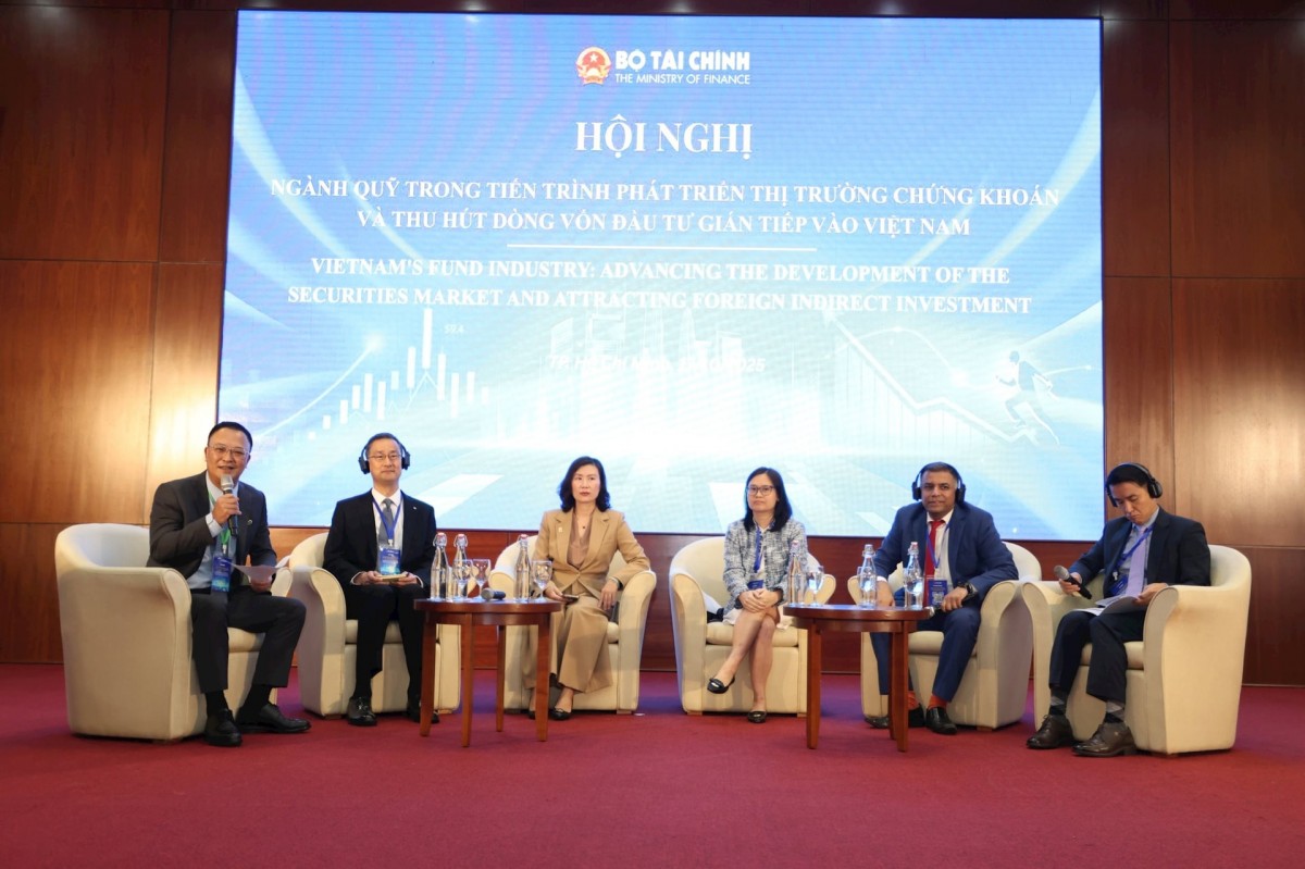 Ngành quỹ đầu tư chứng khoán: 'Khởi đầu chậm nhưng tiềm năng còn rất lớn'