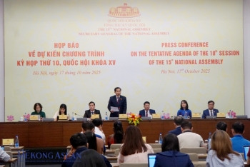 Kỳ họp thứ 10 đổi mới để hoàn thành khối lượng công việc rất lớn