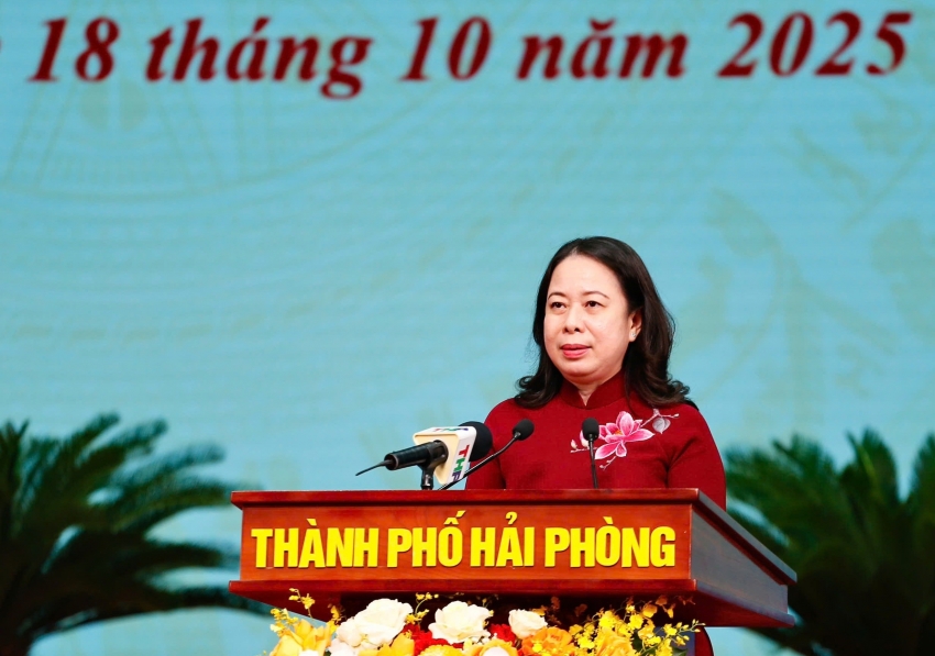 Phó Chủ tịch nước dự đại hội thi đua yêu nước thành phố Hải Phòng lần thứ I