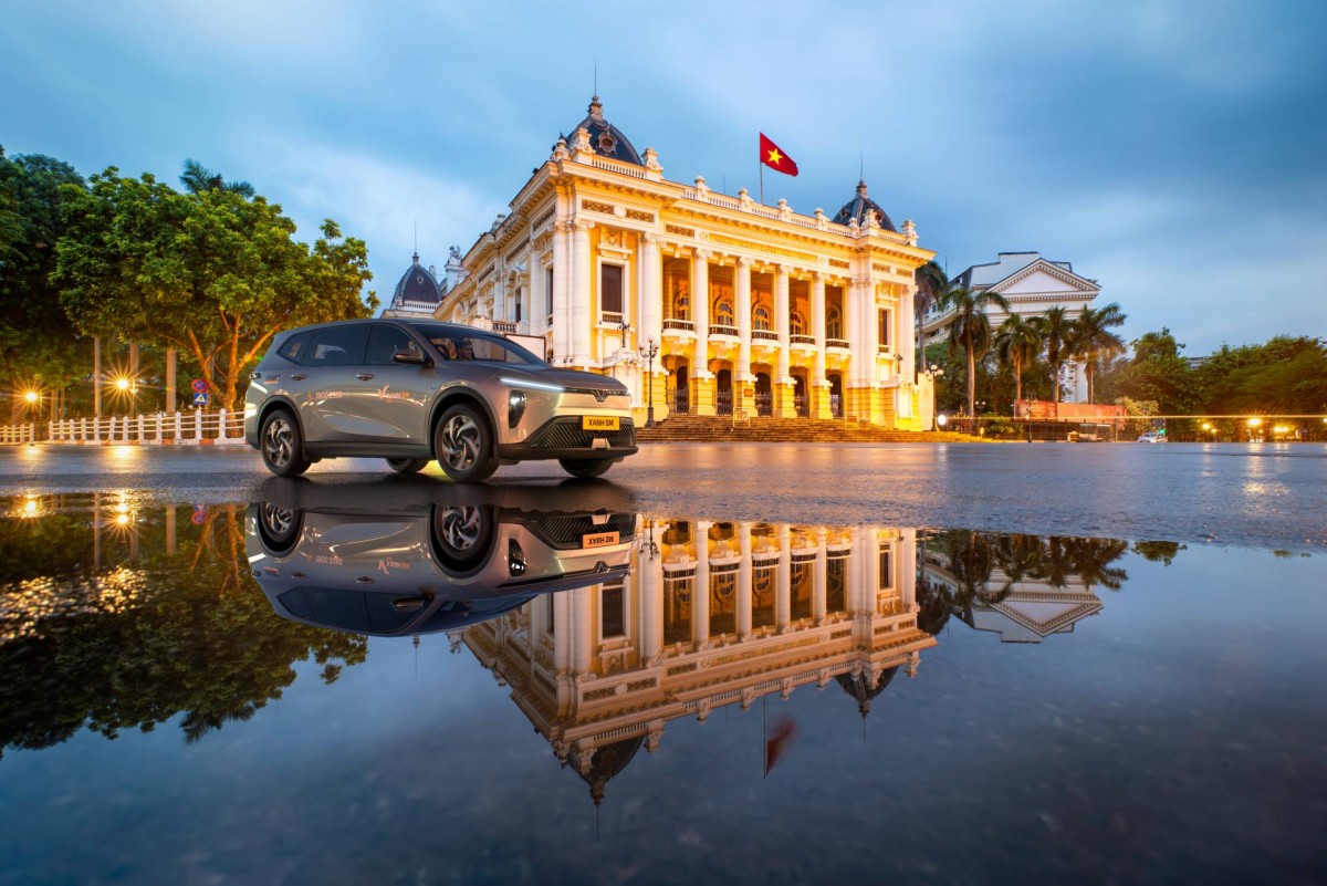 Xanh SM ra mắt dịch vụ taxi điện 7 chỗ cao cấp Xanh Limo