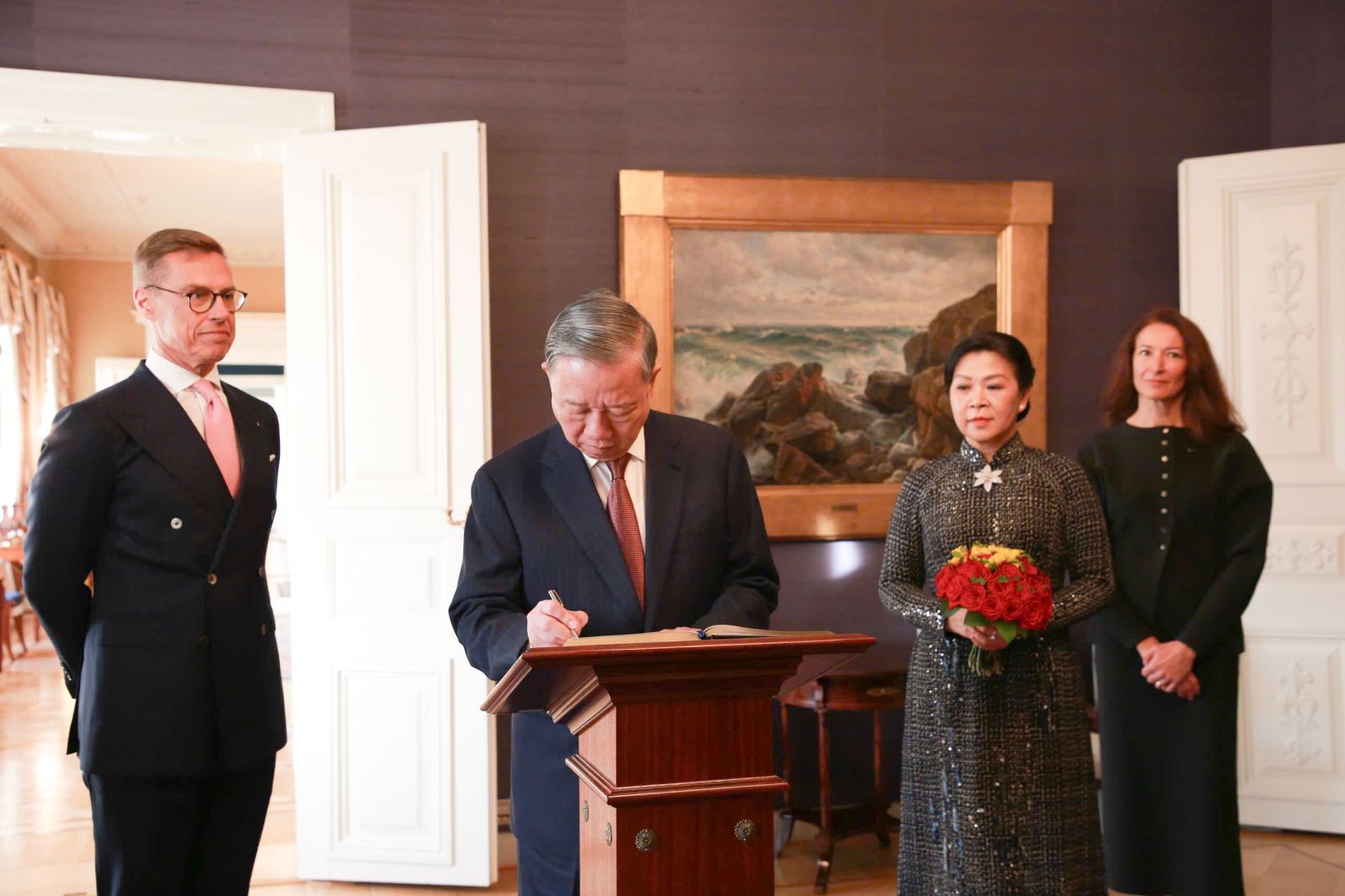 Lễ đón Tổng Bí thư Tô Lâm và Phu nhân thăm chính thức Phần Lan