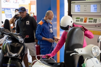 Giá xăng dầu đồng loạt giảm từ chiều 23/10