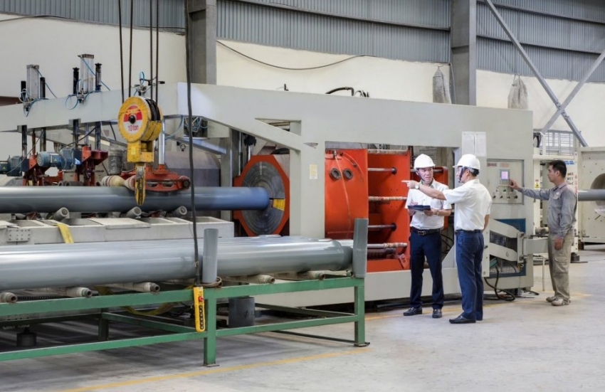 Hai doanh nghiệp nhựa đầu ngành thắng lớn