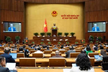 Quốc hội phê chuẩn miễn nhiệm ba bộ trưởng