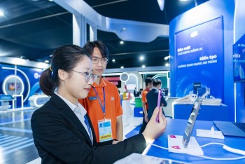 Doanh thu FPT chậm lại, có gần 14.000 tỷ đồng lợi nhuận chưa phân phối