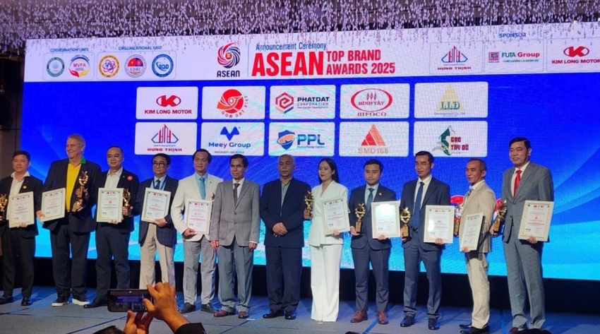 Phát Đạt được vinh danh 'Thương hiệu tăng trưởng xanh ASEAN 2025' tại Malaysia