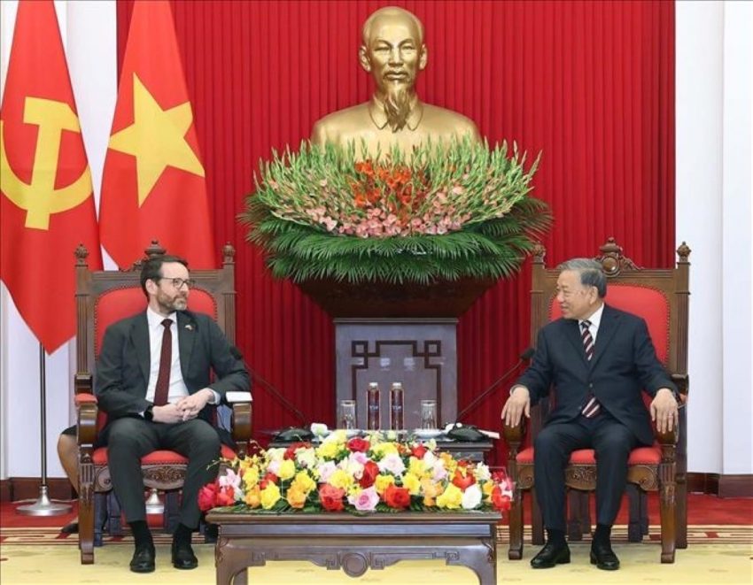 'Chuyến thăm Anh của Tổng Bí thư sẽ mở ra chương mới trong hợp tác hai nước'