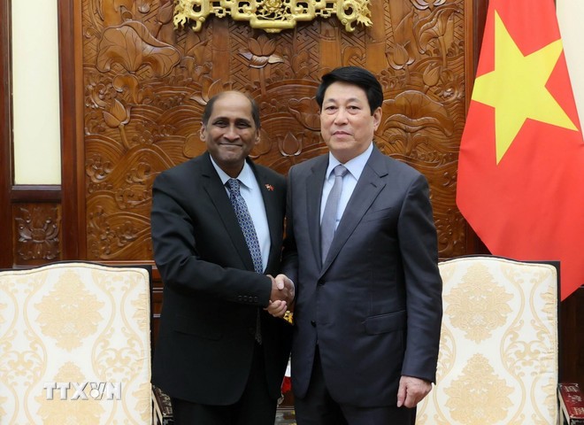 Chủ tịch nước Lương Cường tiếp Đại sứ Singapore Jaya Ratnam.