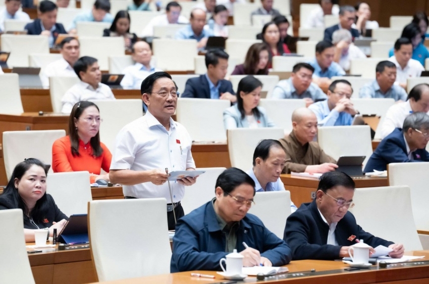 Đại biểu Quốc hội: Mức lương cơ sở không còn phù hợp với giá sinh hoạt