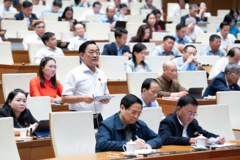 Đại biểu Quốc hội: Mức lương cơ sở không còn phù hợp với giá sinh hoạt