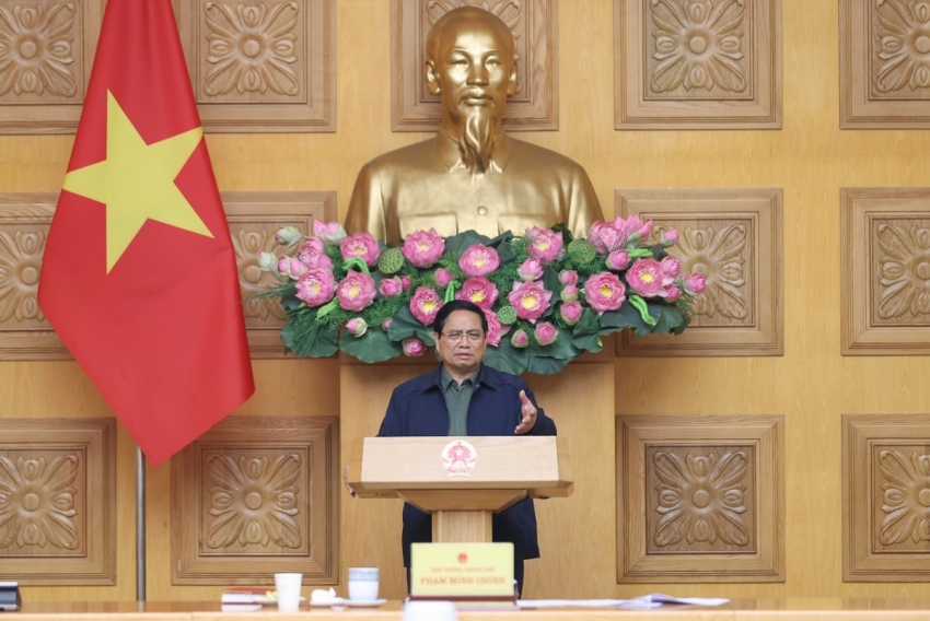 Thủ tướng chủ trì họp khẩn về ứng phó, khắc phục hậu quả mưa lũ tại miền Trung