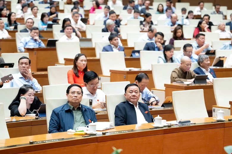 Đại biểu Quốc hội đề nghị có gói tài chính khẩn cấp khắc phục hậu quả thiên tai