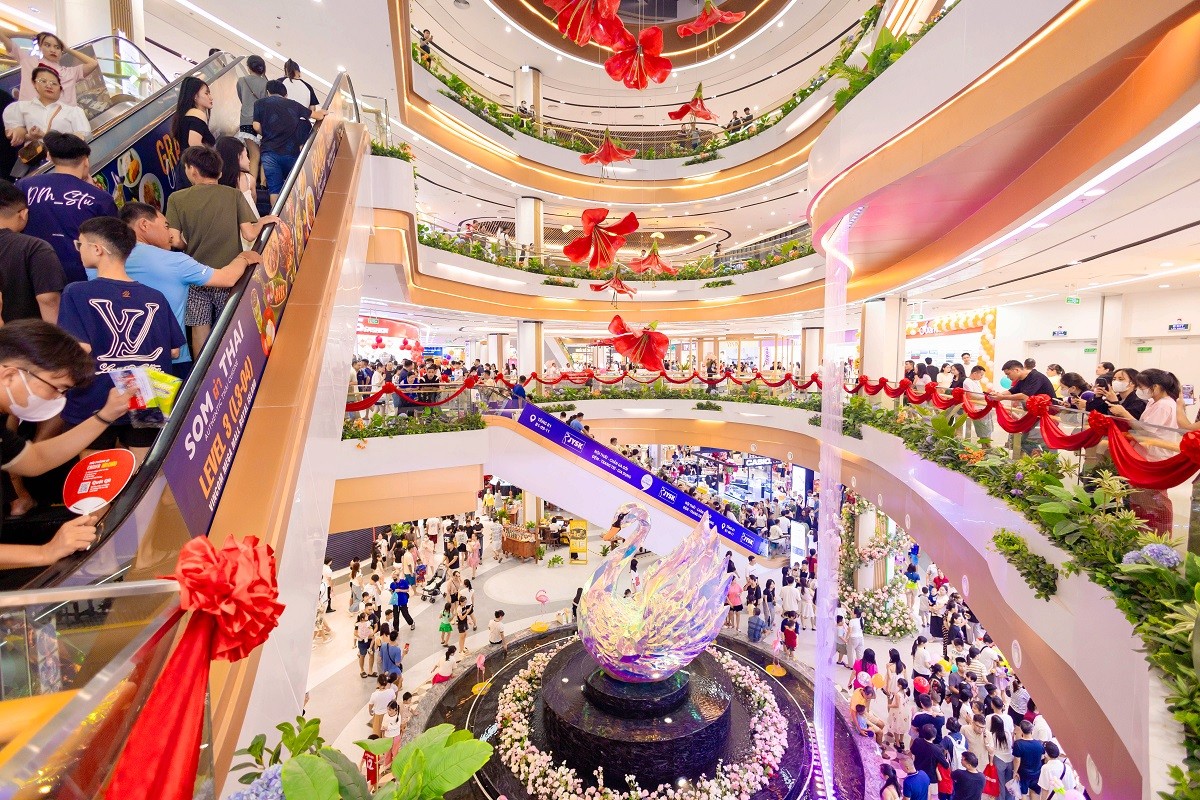 Vincom Mega Mall Royal Island (Hải Phòng)