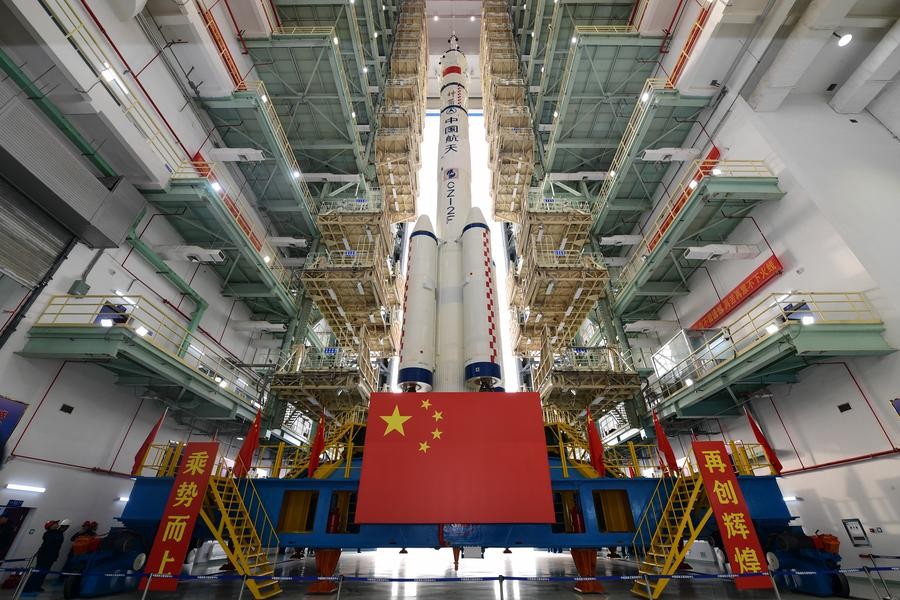 Tàu vũ trụ có người lái Thần Châu-21 (Shenzhou-21) sẽ được phóng vào đêm 31/10. Ảnh: Tân Hoa xã