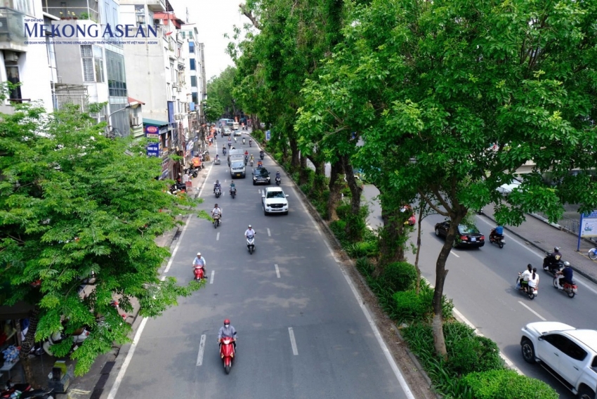 Standard Chartered nâng dự báo tăng trưởng GDP Việt Nam lên 7,5% năm 2025