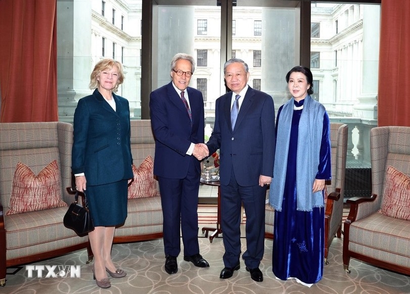 Tổng Bí thư và Phu nhân tiếp Công tước xứ Richmond và Phu nhân