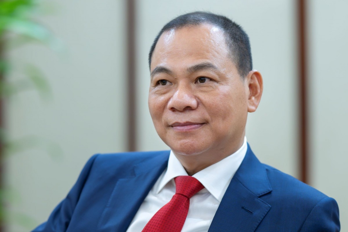 Cổ phiếu VIC lập đỉnh, ông Phạm Nhật Vượng giàu thứ 61 thế giới